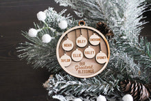 Load image into Gallery viewer, Round Family Name Ornament
