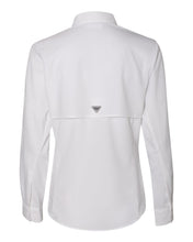 Load image into Gallery viewer, Landmark Ladies&#39; Fishing Long Sleeve Shirt
