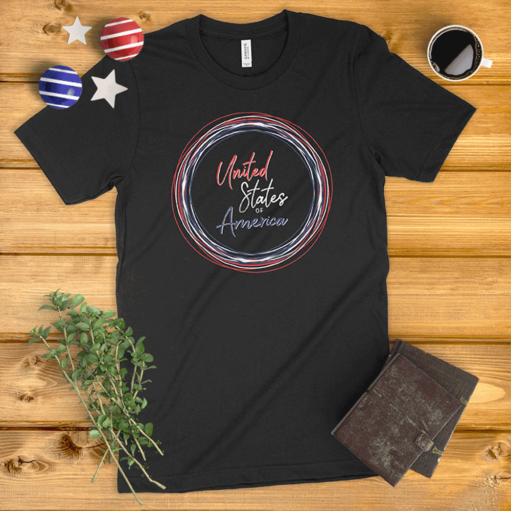 United States of America Circle Wreath Ladies' T-Shirt