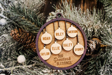 Load image into Gallery viewer, Round Family Name Ornament
